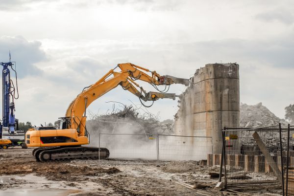 Silo Demolition in Wichita